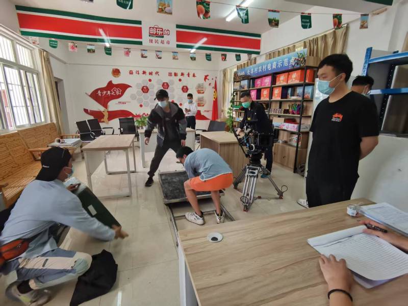 泉山区广告片拍摄公司：极简主义践行者，少即是多的视觉哲学
